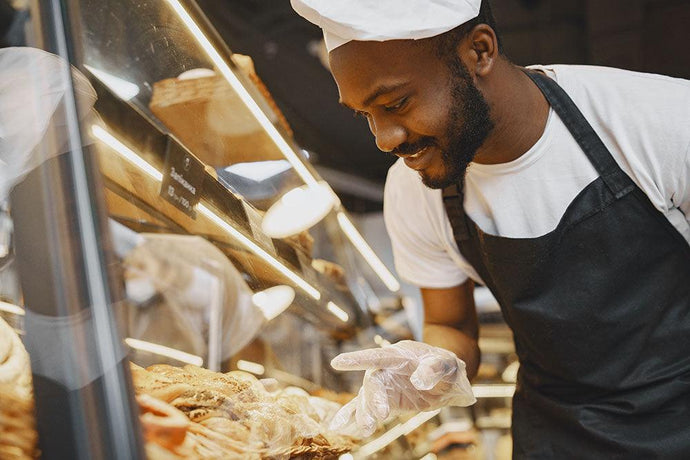 Best Disposable Gloves for Restaurants and Foodservice Work