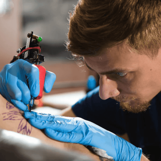 Disposable Gloves for Tattooing and Piercing Studios: Ensuring Safety and Hygiene in the Art of Tattooing - Eco Gloves